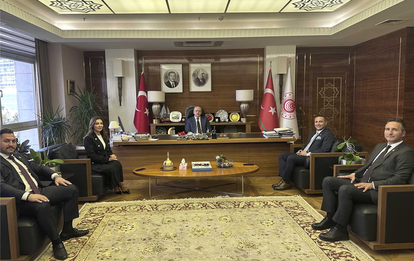 Yönetim Kurulumuzdan Ticaret Bakan Yardımcısı ve Gümrük Yetkililerine Ziyaret